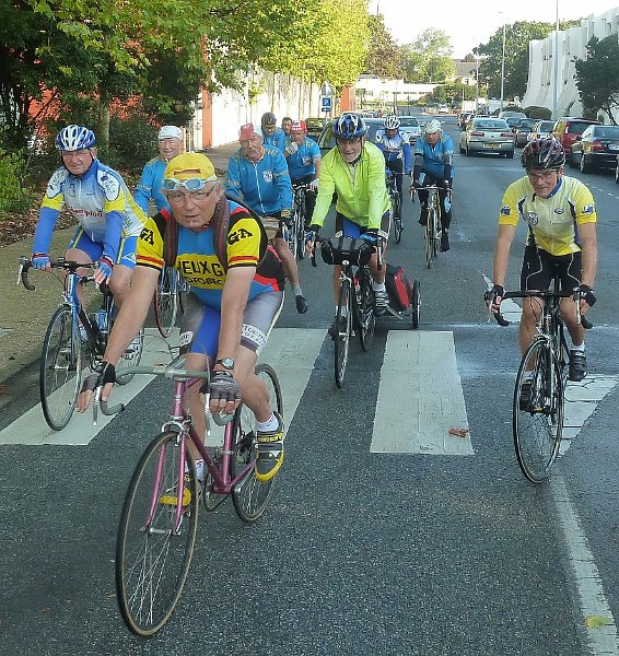 2010-10-10 09 21 Tour d_honneur.JPG